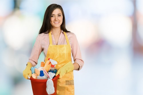 Shared commercial corridor cleaning in a NW1 mixed-use building