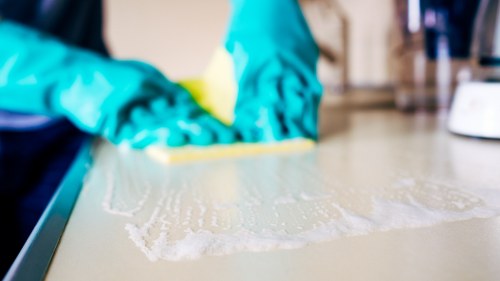 Professional NW1 cleaning service maintaining high standards