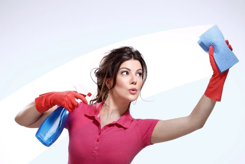 Service quality check within a cleaning complaints policy